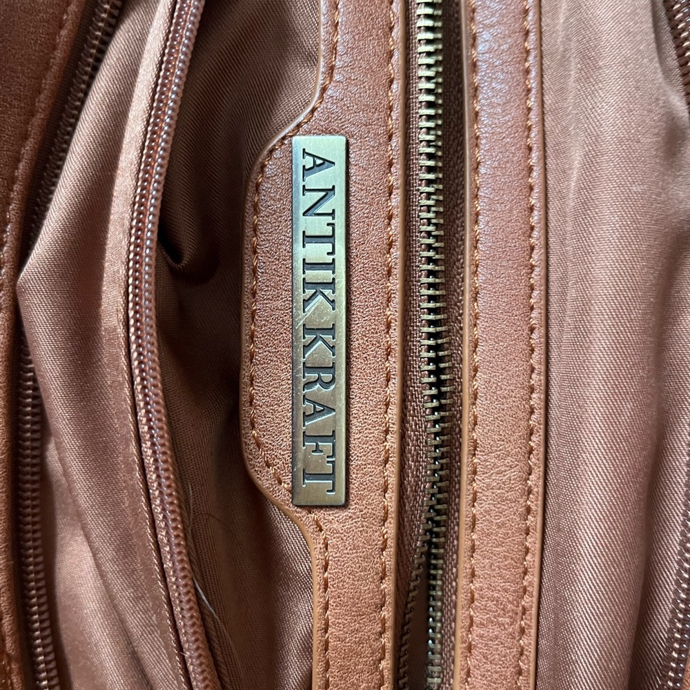 Large Brown Vegan Leather Bag - Picture 3 of 6
